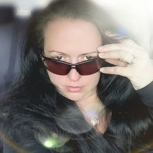 Meet your Posher, Luci